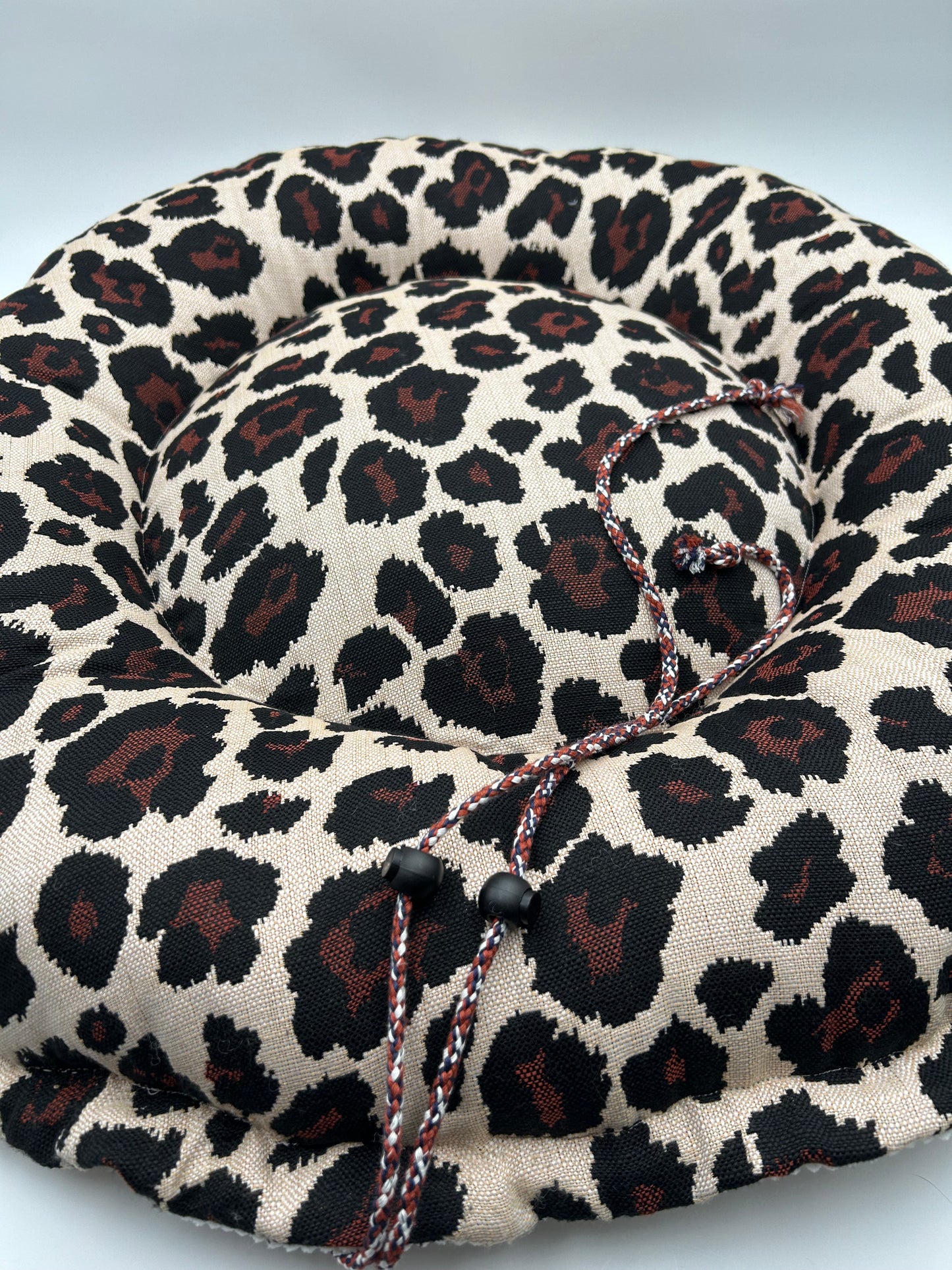 ⭐️ NOUVEAUTÉ Dodo rond modèle Babé 5, 85 cms