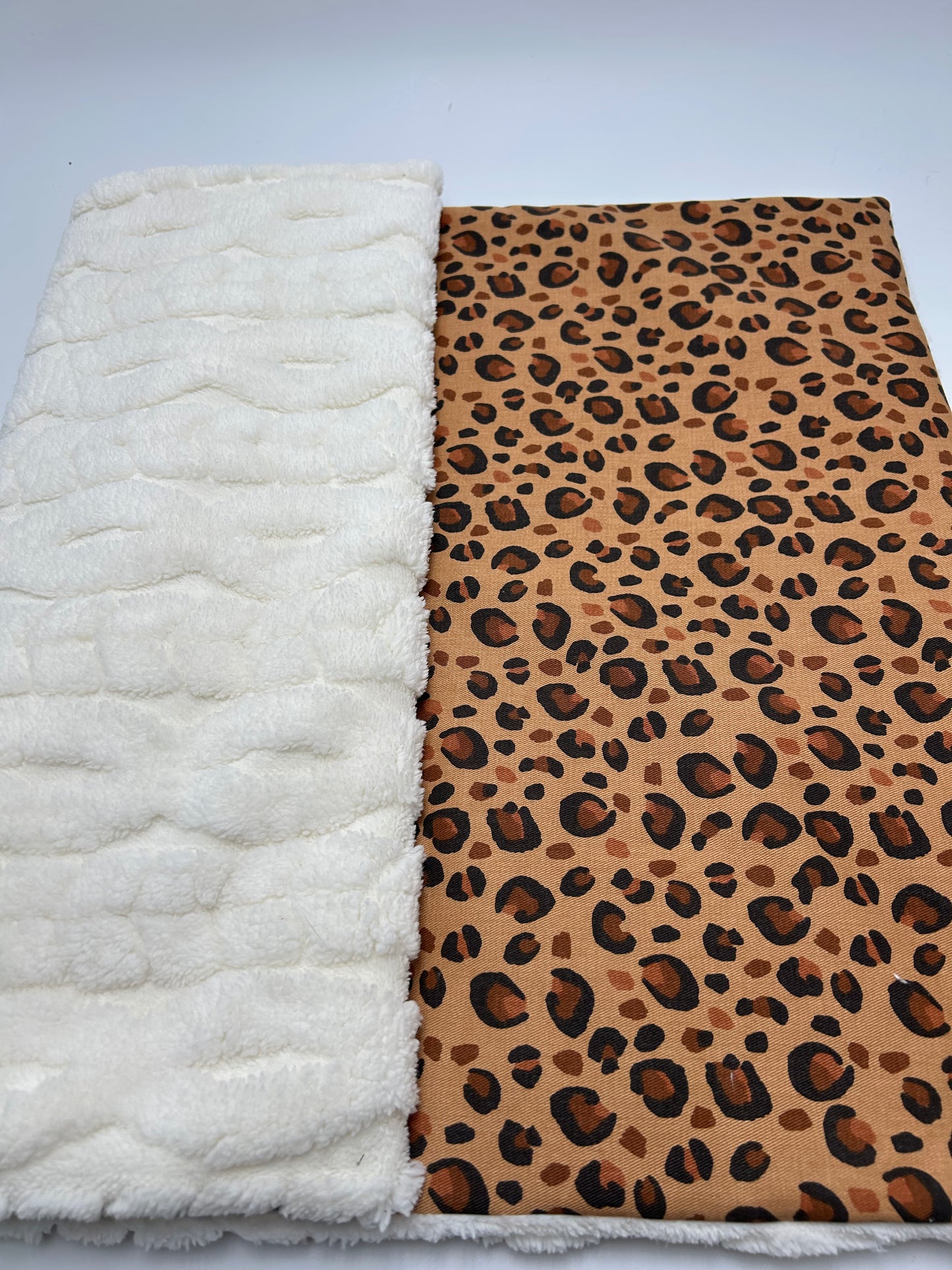 ⭐️ Plaid modèle Aslan, 75x55